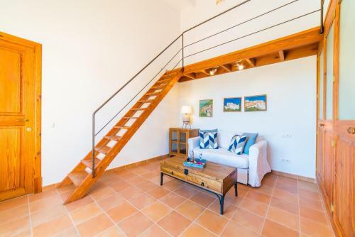 Selva Villa Sleeps 8 Pool Wifi