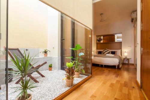 Artists Design - Space Maison Apartments