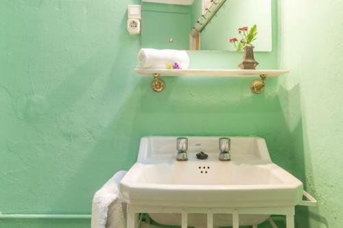 Fant�stica Casa Con Especial Encanto 10px-ac-wifi