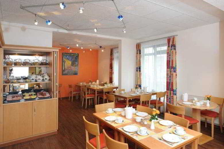 Acora Hotel Und Wohnen
