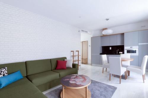 Casa Gloria Apartments