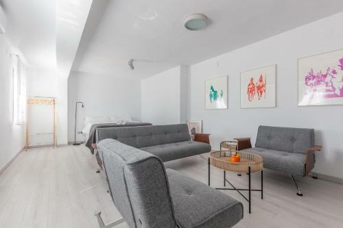 Apartamento Fant�stico Atico En El Coraz�n De Sevilla