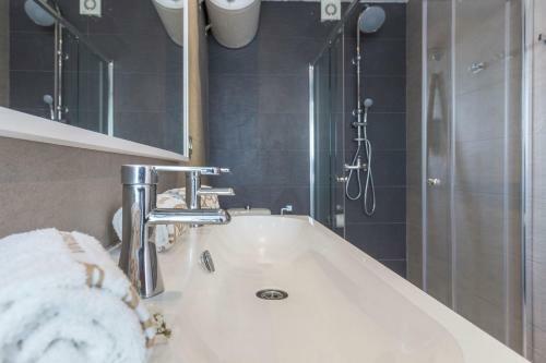 Apartamento Fant�stico Atico En El Coraz�n De Sevilla