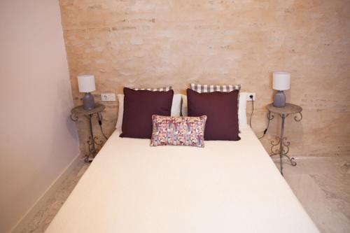 Quiet & Modern Apartment In Typical Sevilla House