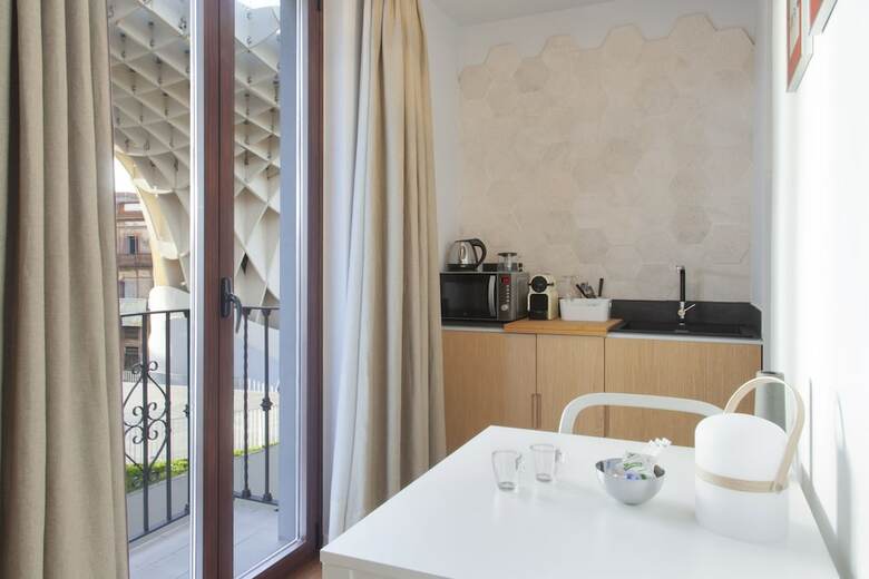 Hostal Welldone Metropol