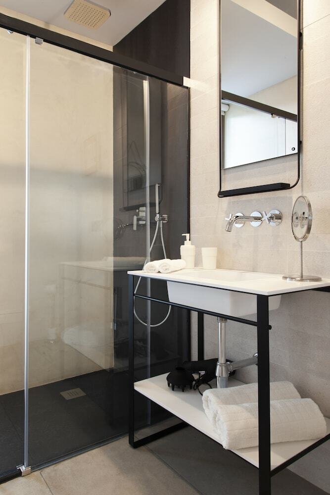 Hostal Welldone Metropol