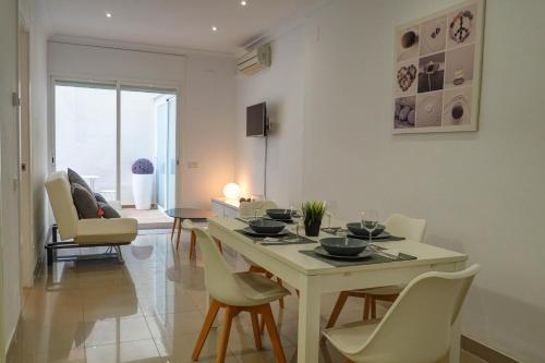 White Center Apartment