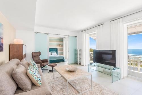Apartamento La Marisma - Suite & Rental Car