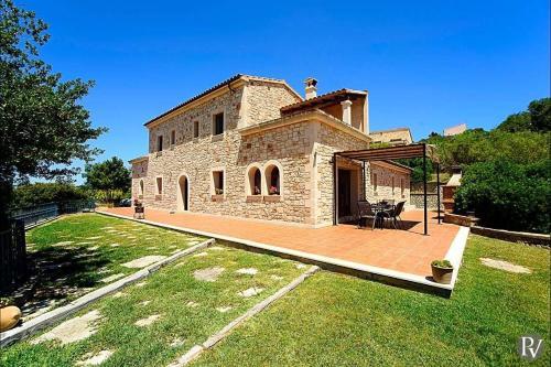 Son Macia Villa Sleeps 6 Pool Air Con