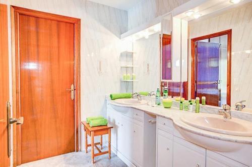 Villa Cad� . Ref. 620