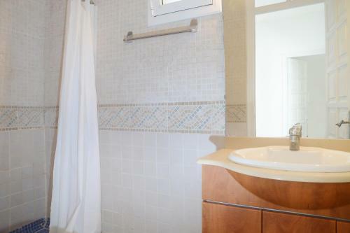 Tamariu Apartment Sleeps 6 Air Con Wifi