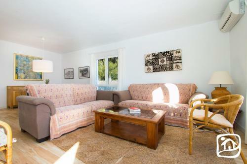 Abahana Villas - Moraira Way