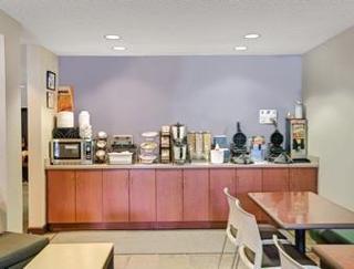 Hotel Microtel Inn And Suites Cherokee