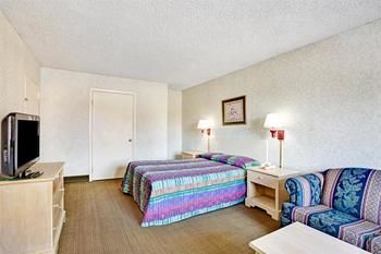 Hotel Super 8 Fredericksburg/north