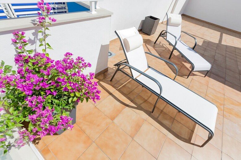 Hostal Bajondillo Beach Cozy Inns