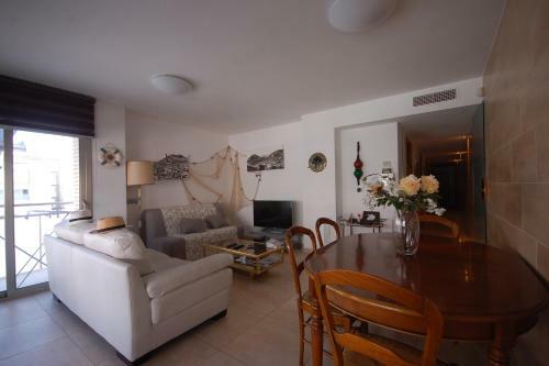 Lets Holidays Voramar Apartment