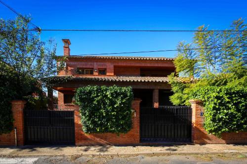 Villa Geranis - Piscina Privada