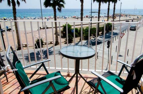 Apartamento Seanema Tint�n Beach House Boat
