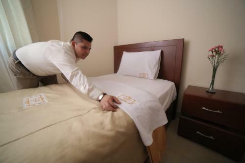 Hotel 1198