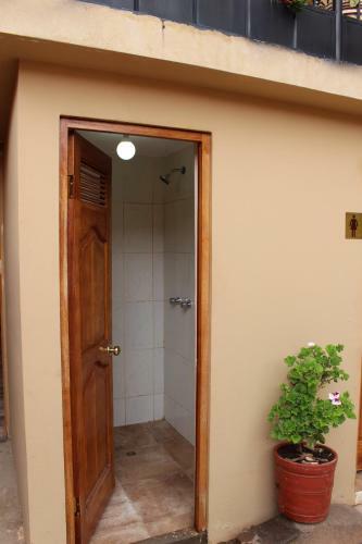 Bed & Breakfast Munay Tika Family House