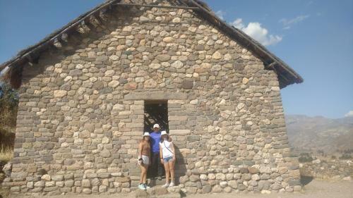 Casa Vivencial Yuraq Qaqa