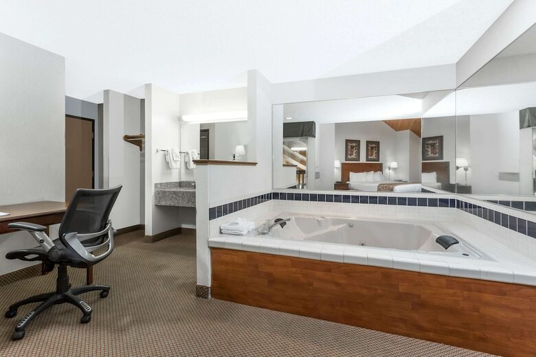 Hotel Baymont Inn And Suites Yreka