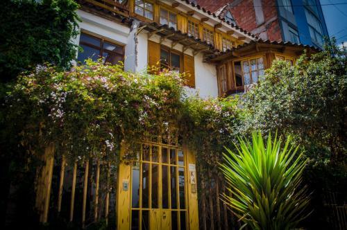 Hostal Hospedaje Qoritika Cusco