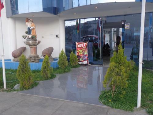 Hotel Hilroq II