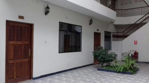 Amazon Green Hotel