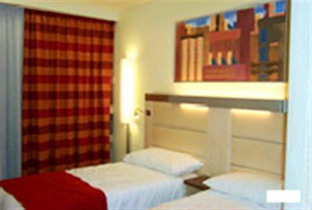 Idea Hotel Torino Mirafiori