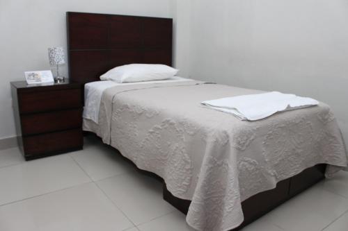 Hotel Estancia Real