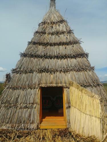 Lodge Uros Balsero