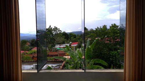 Hostal Alojamiento Familiar Villa Palmeras