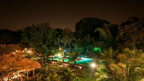 Hotel Coconut Tarapoto - Eco Bungalows & Lagoon Pool