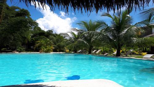 Hotel Coconut Tarapoto - Eco Bungalows & Lagoon Pool