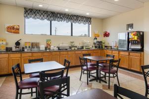 Hotel Super 8 Chesapeake Greenbrier