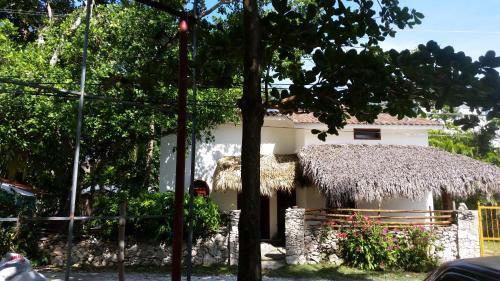Villa With Large Pool, Near Beach