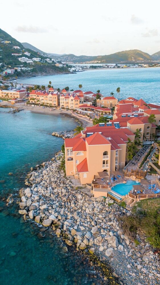 Hotel Divi Little Bay Beach Resort
