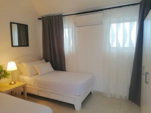 Apartamentos Las Terrazas Deluxe Pool Beach Club & Spa