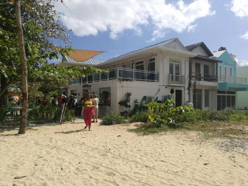 Posada El Pueblito,al Lado De Playa Dorada