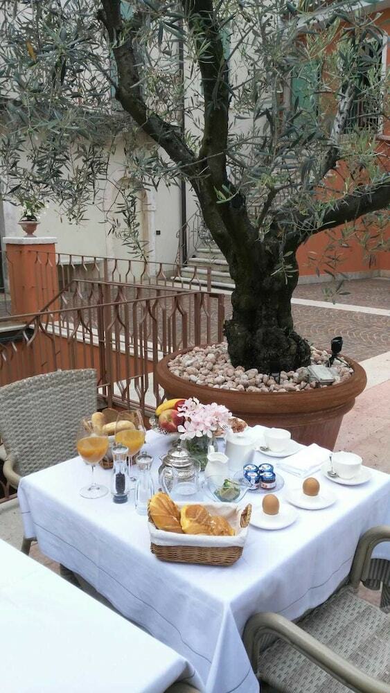 Hotel Corte San Luca