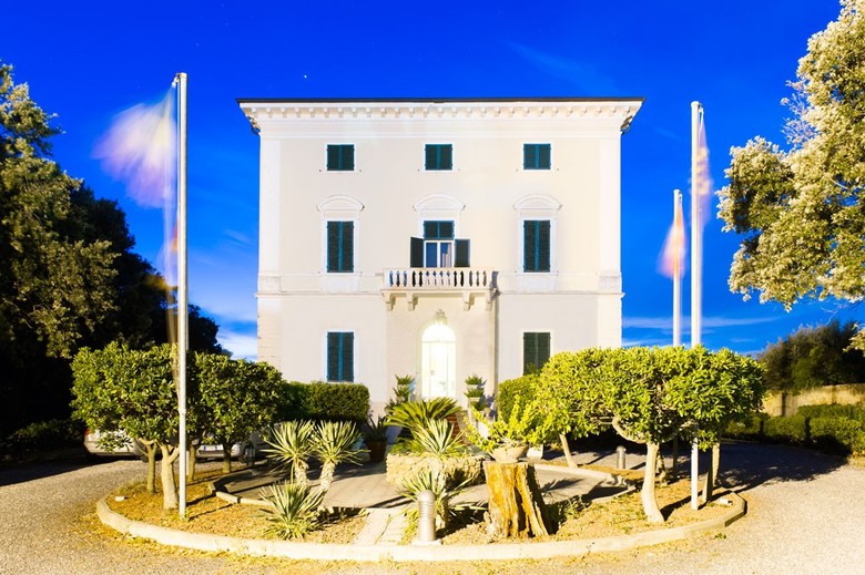 Grand Hotel Villa Parisi