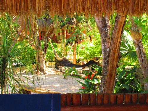 Lodge Pueblito Selva Chemuyil