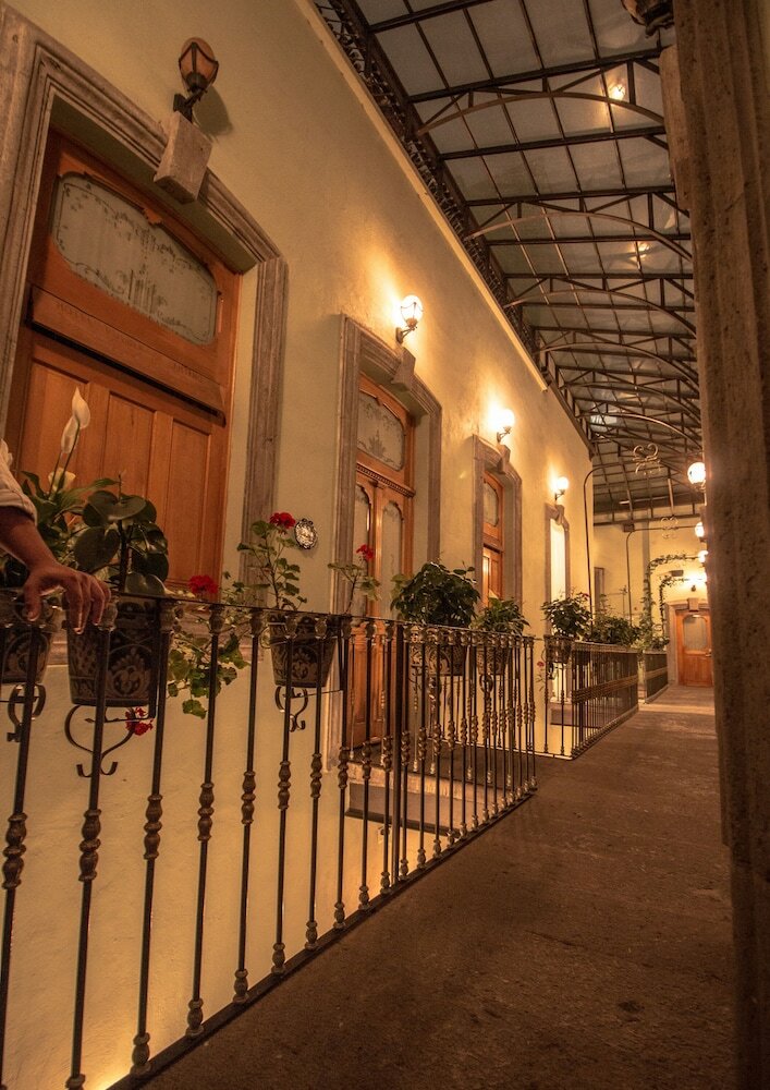 Hotel Puebla De Anta�o