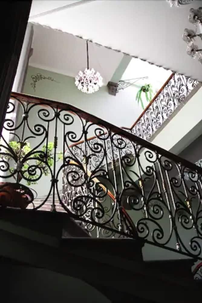 Hotel Puebla De Anta�o