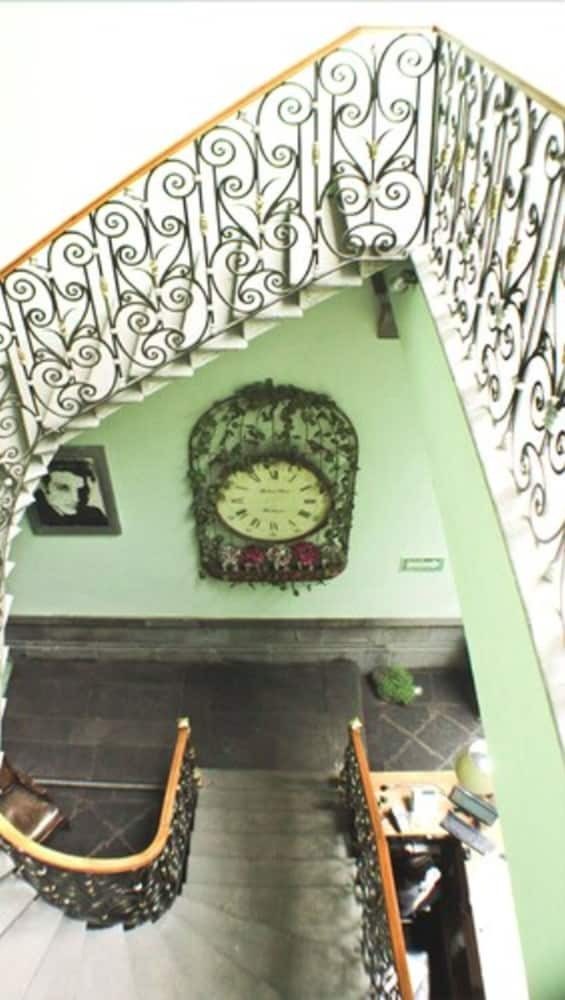 Hotel Puebla De Anta�o
