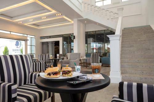 Hotel Doubletree By Hilton Toluca