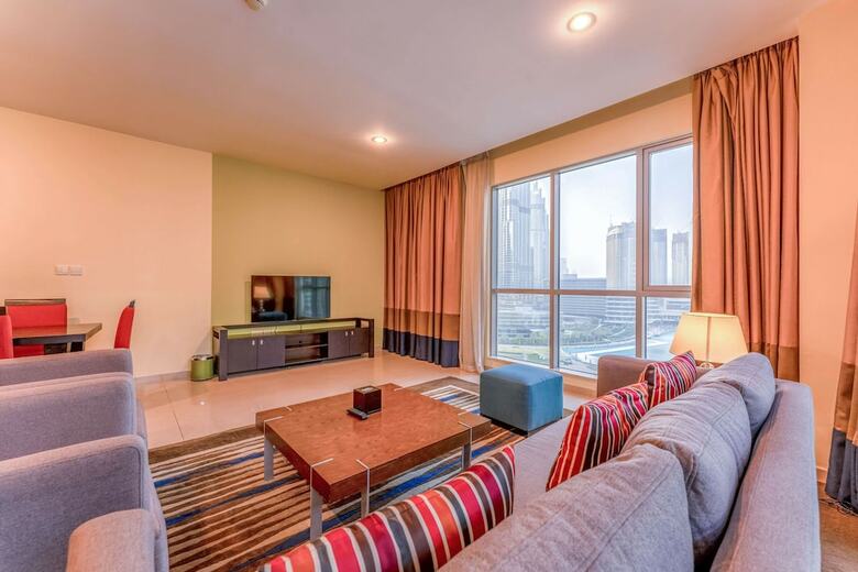 Hotel Ramada By Wyndham Downtown Dubai