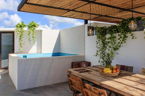 Tulum Apartment With Private Rooftop & Pool