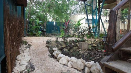 Containme Eco Chic Hotel